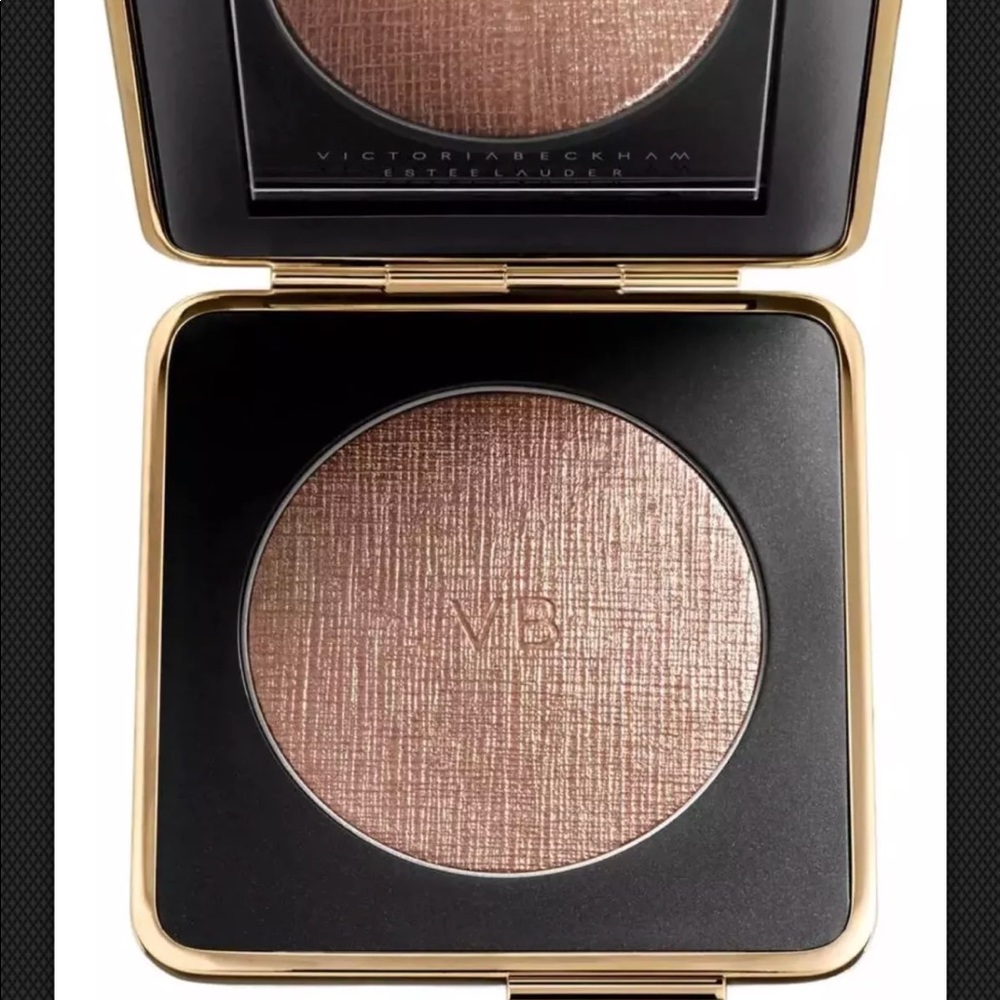 Victoria Beckham Estee Lauder Highlighter Mercury